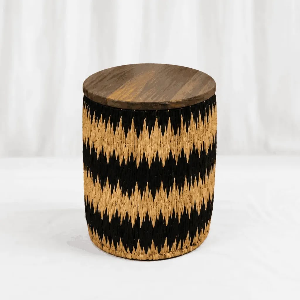 Sahara zigzag table