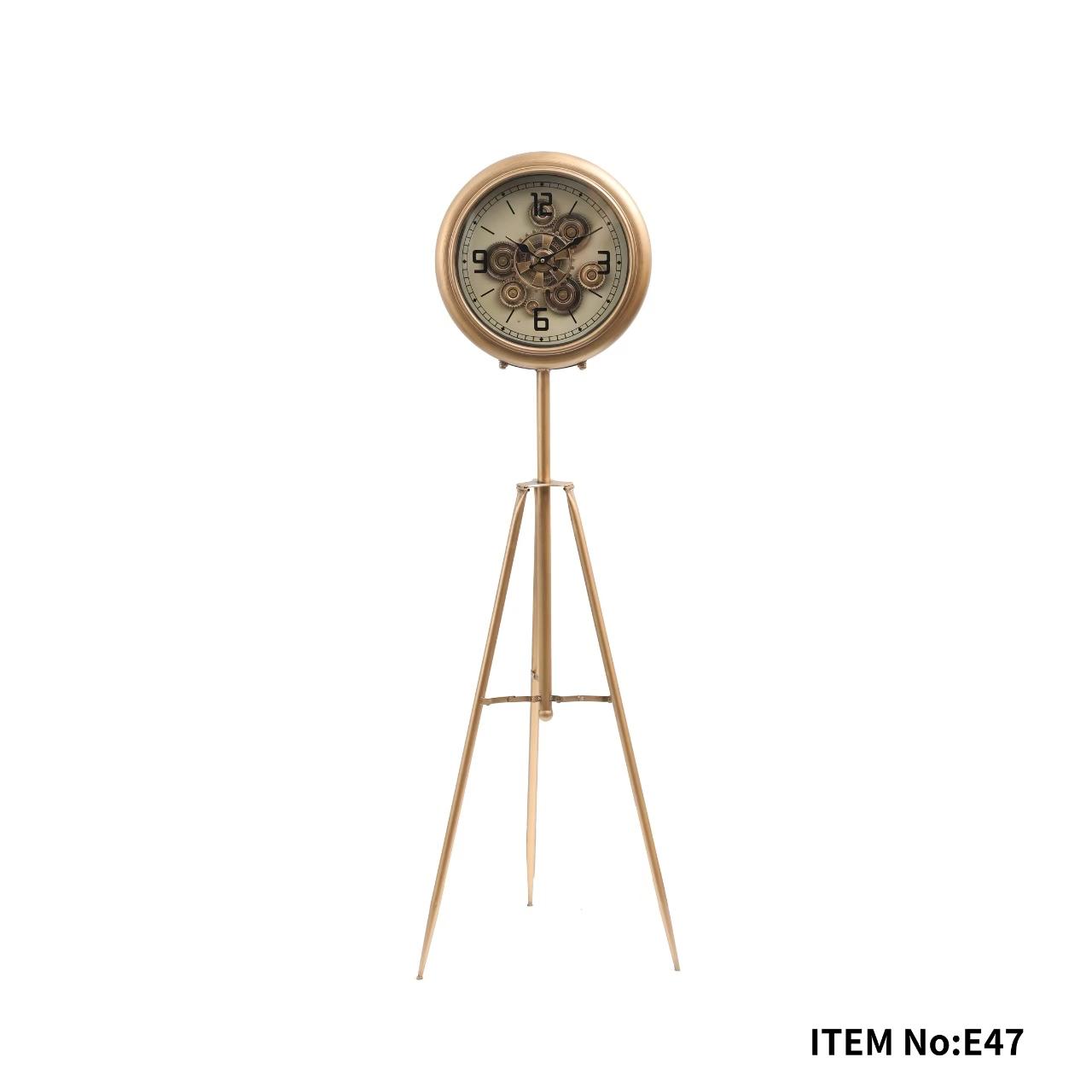 Gold Metal Tripod Gear Standing Wall Clock For Home