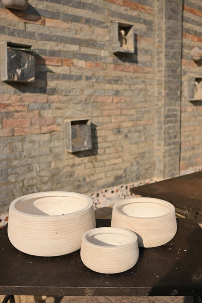 Horizontal Grooved Planter