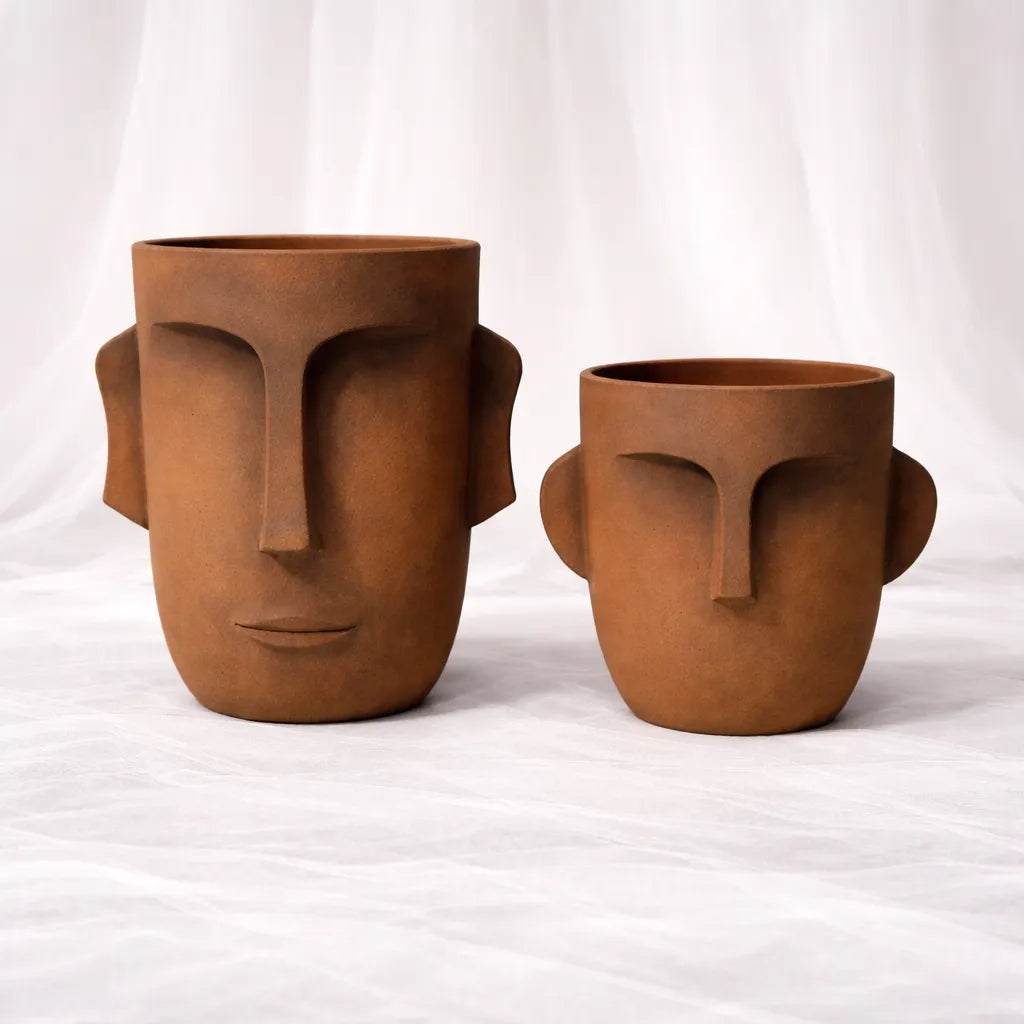 Face design ceramic planter