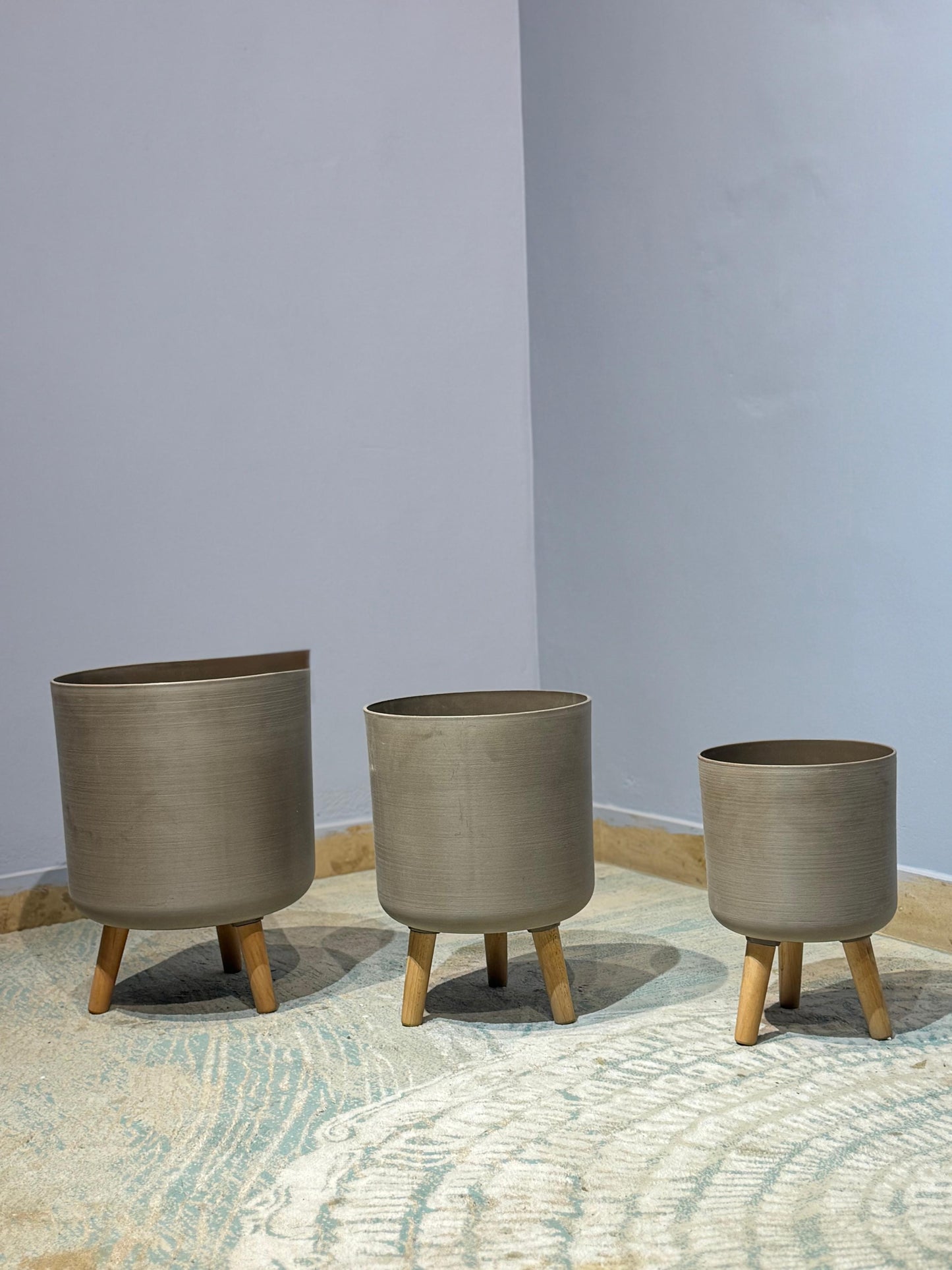 Tripod Planter in Charcoal Color